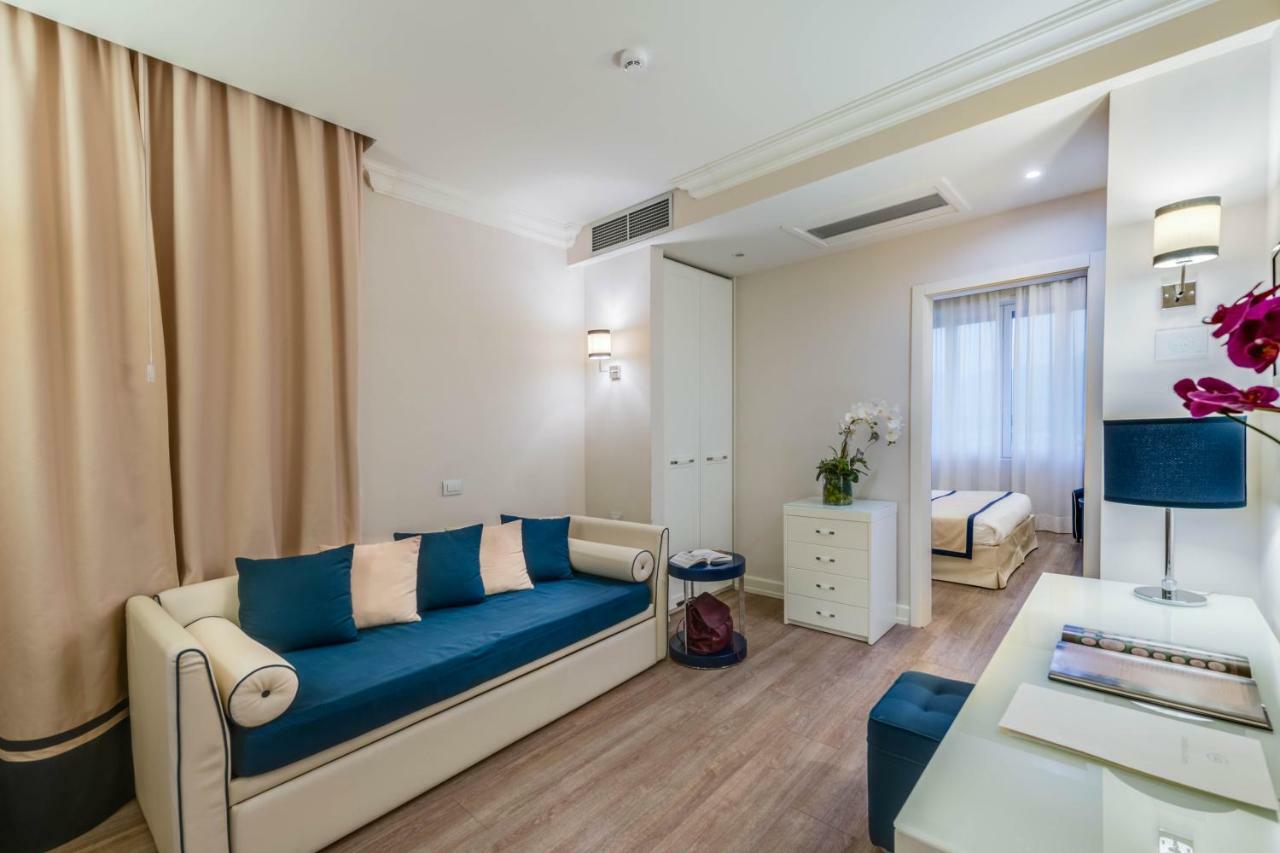 Family Room,830987072:JPEG
